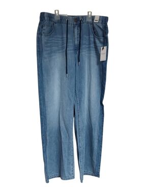 Judy Blue Featherweight Wilhemina Denim Jeans